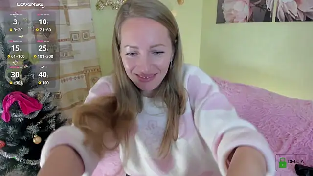 Queenymel online show from 12.04.24