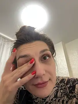 AllisonStark online show from 12.14.24