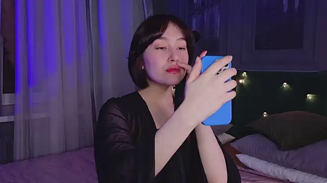 Snapshot of So_audrey chatting on 12.06.24 So audrey online show from 12.06.24