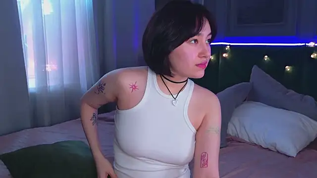 Snapshot of So_audrey chatting on 12.11.24 So audrey online show from 12.11.24