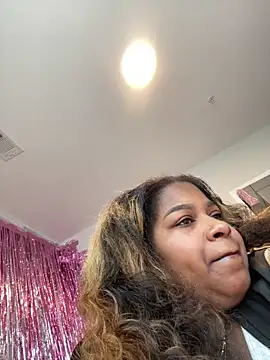 Snapshot of BigFineSelena chatting on 01.31.26 BigFineSelena online show from 01.31.26