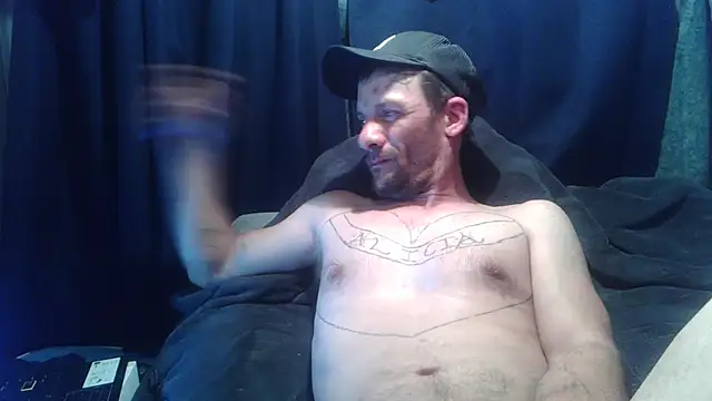 Snapshot of goodick4u28 chatting on 03.01.26 goodick4u28 online show from 03.01.26