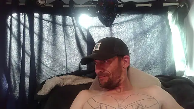 Snapshot of goodick4u28 chatting on 03.01.26 goodick4u28 online show from 03.01.26