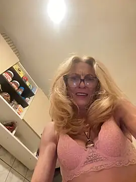 adella13 online show from 01.17.25