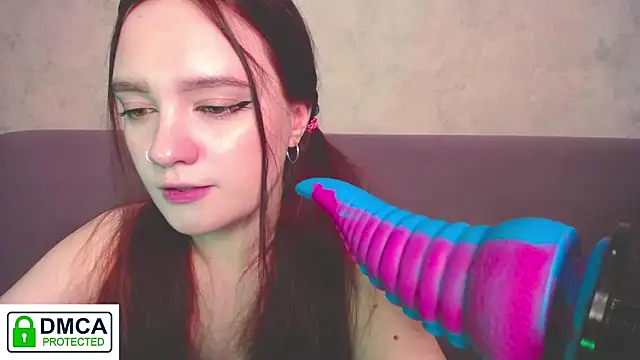 Alyssa   Scarlet online show from 11.12.25