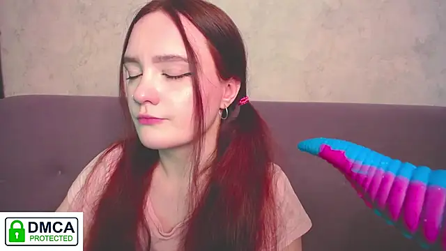 Alyssa   Scarlet online show from 11.14.25