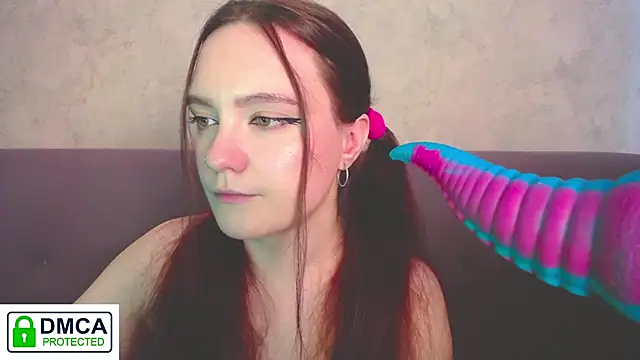 Alyssa   Scarlet online show from 12.18.25