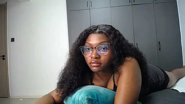 Snapshot of Pretty_Liya08 chatting on 05.14.26 Pretty Liya08 online show from 05.14.26