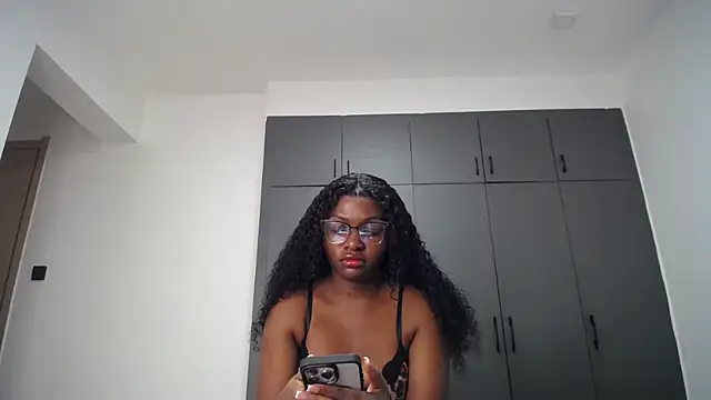 Snapshot of Pretty_Liya08 chatting on 05.28.26 Pretty Liya08 online show from 05.28.26