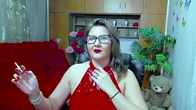 LucilleFenlys online show from 12.10.24