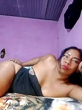 rosmery-navarro online show from 01.25.25