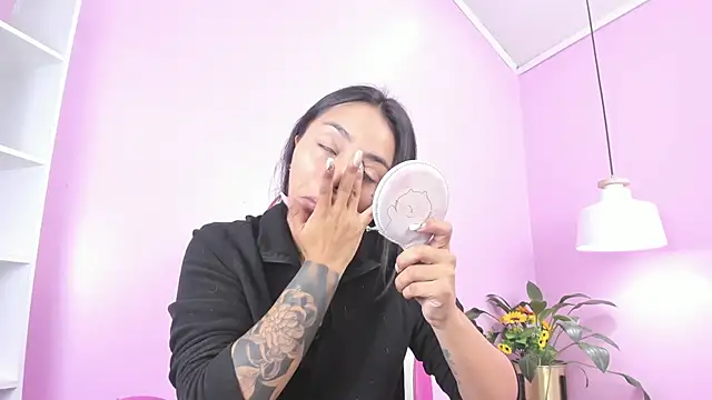 miss soffi  online show from 03.19.25