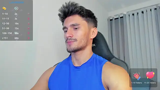 Snapshot of AXEL_OWEN chatting on 12.22.25 AXEL OWEN online show from 12.22.25