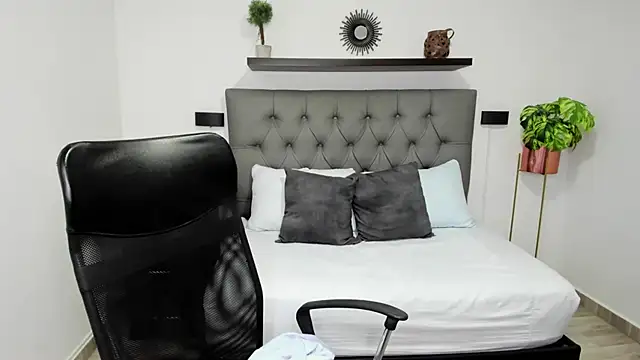 Snapshot of isabella_florez chatting on 03.03.25 isabella florez online show from 03.03.25