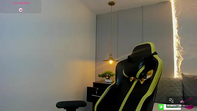 isabella florez online show from 04.08.26