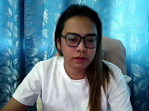 Your PrettyGirlxxx online show from 11.06.25