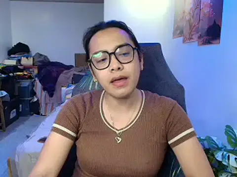 Snapshot of Your_PrettyGirlxxx chatting on 05.10.26 Your PrettyGirlxxx online show from 05.10.26