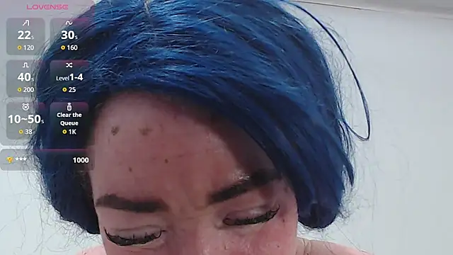 Kittywhiteass online show from 01.13.26