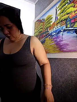 AmandaNordby  online show from 09.20.25