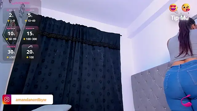 AmandaNordby  online show from 02.18.26