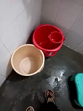 Snapshot of Desi_Rider_Aadi chatting on 12.28.24 Desi Rider Aadi online show from 12.28.24