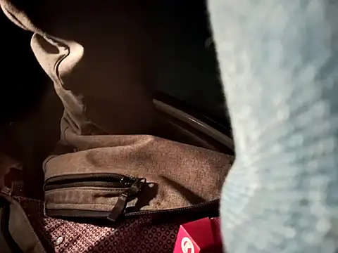 Snapshot of lewis7869 chatting on 12.21.24 lewis7869 online show from 12.21.24