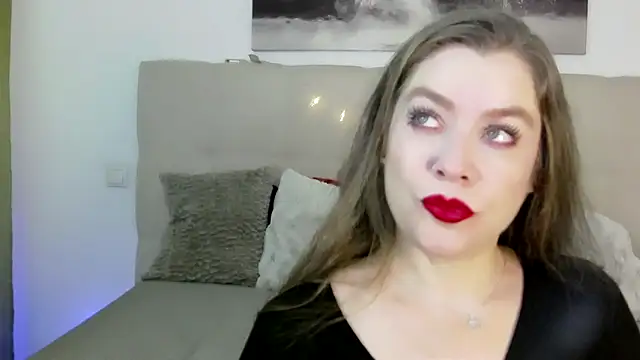 PetersEmily online show from 12.12.24