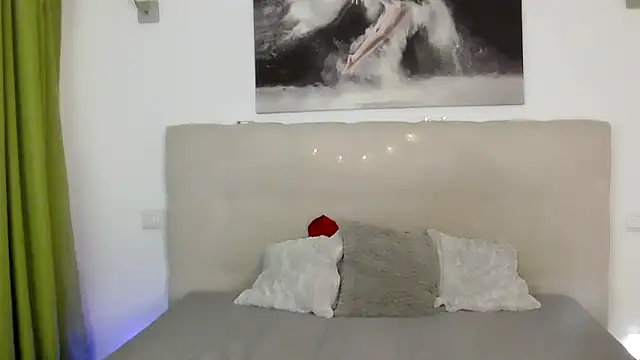 PetersEmily online show from 02.06.25