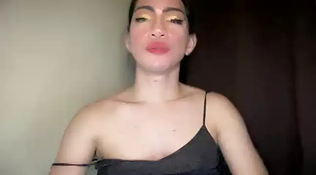 Snapshot of QUEEN_LILITH chatting on 01.04.25 QUEEN LILITH online show from 01.04.25