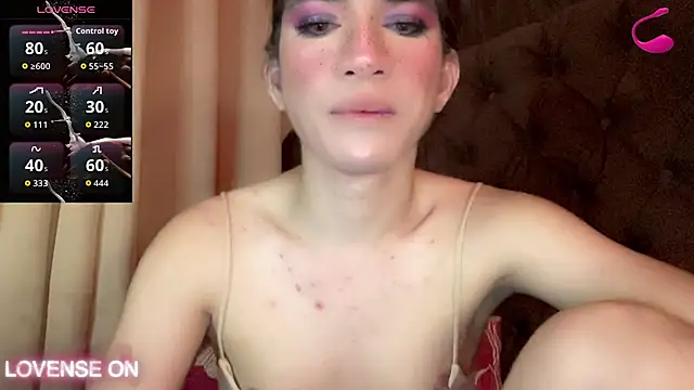Snapshot of QUEEN_LILITH chatting on 04.18.26 QUEEN LILITH online show from 04.18.26