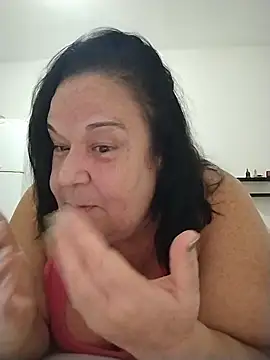 Snapshot of Yaya_Mineira chatting on 05.29.26 Yaya Mineira online show from 05.29.26