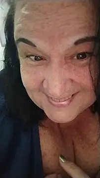 Snapshot of Yaya_Mineira chatting on 06.03.26 Yaya Mineira online show from 06.03.26