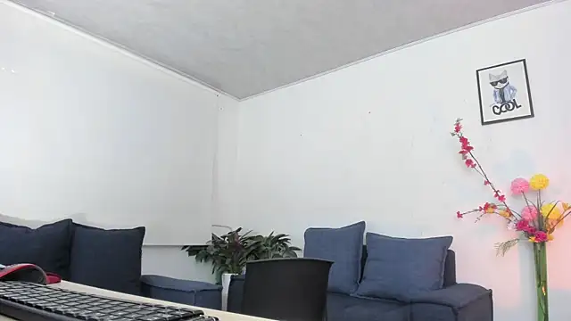 alicia rouusel online show from 10.22.25