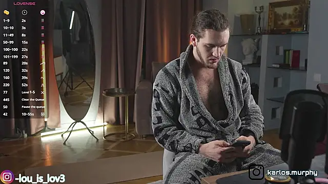 Louis Karlos online show from 11.20.25