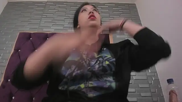 AntoneellaF online show from 01.11.25