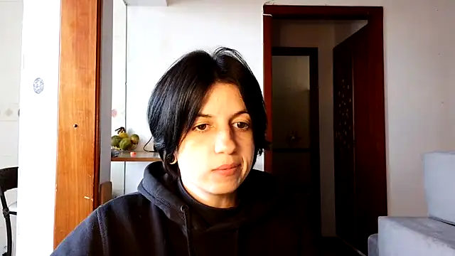 Snapshot of kyslrana chatting on 05.21.26 kyslrana online show from 05.21.26