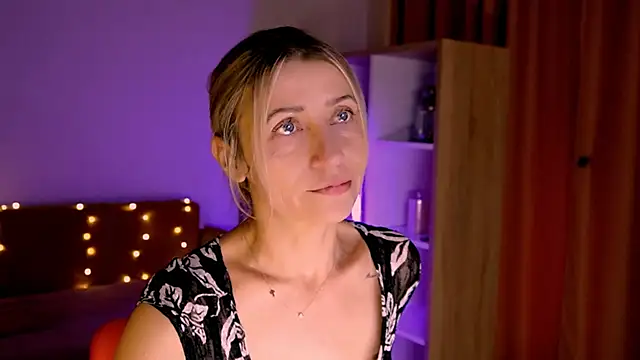 ZoeGrant online show from 03.22.26