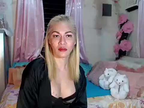 Snapshot of Devilish_Saintz69 chatting on 03.10.25 Devilish Saintz69 online show from 03.10.25