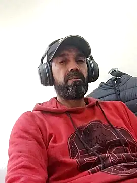 Caramella125 online show from 10.17.25
