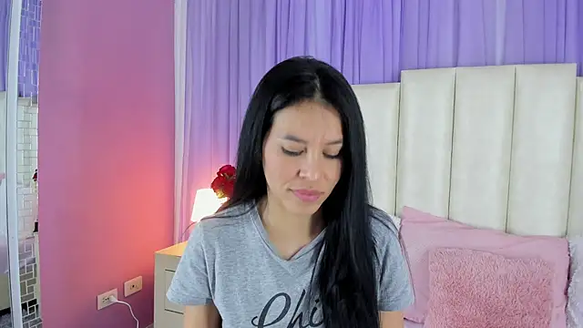 lulumars online show from 12.10.24