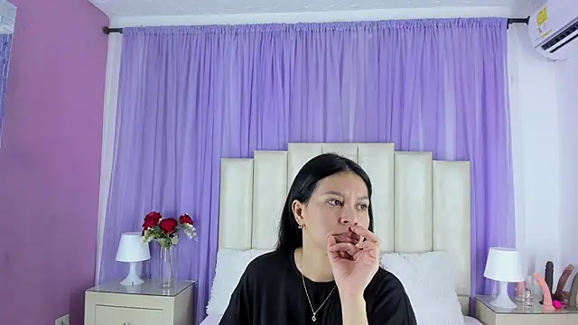 lulumars online show from 12.19.24