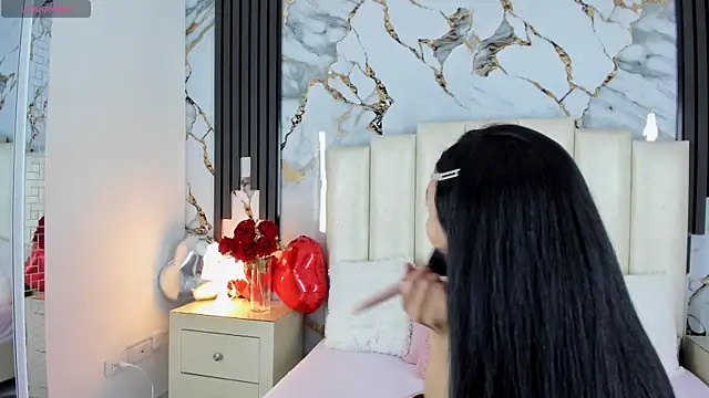 lulumars online show from 02.17.25