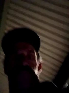 Snapshot of strollnrg069 chatting on 09.25.25 strollnrg069 online show from 09.25.25