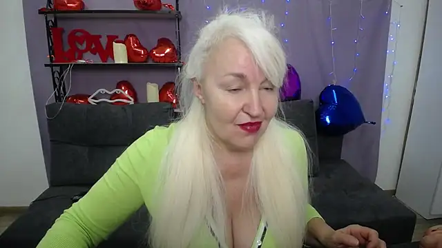 BlondyLeeBest online show from 03.02.25