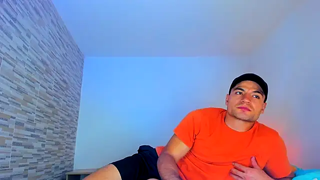 Snapshot of nicolas_herrera chatting on 01.30.25 nicolas herrera online show from 01.30.25