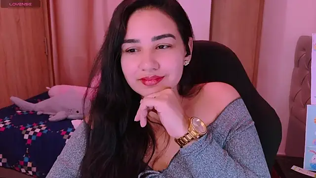 Snapshot of _anastasia chatting on 05.14.26 anastasia online show from 05.14.26