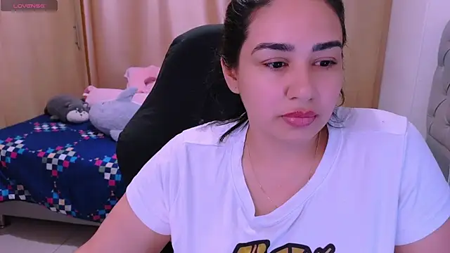 Snapshot of _anastasia chatting on 05.15.26 anastasia online show from 05.15.26