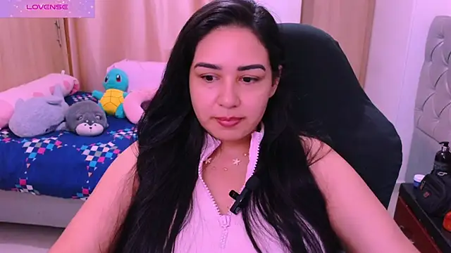 Snapshot of _anastasia chatting on 06.19.26 anastasia online show from 06.19.26