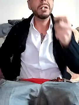 Snapshot of LoGaNfree88 chatting on 01.01.25 LoGaNfree88 online show from 01.01.25