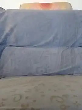 LoGaNfree88 online show from 12.18.25